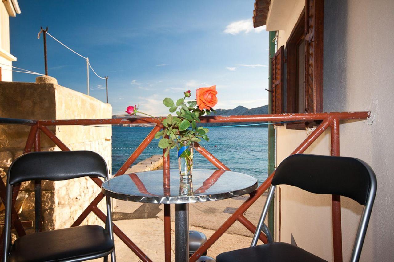 Erste Reihe Zum Meer Baška Exterior foto