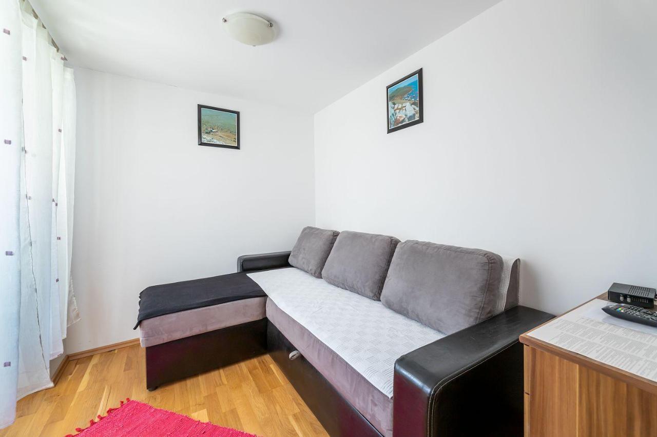 Erste Reihe Zum Meer Baška Exterior foto